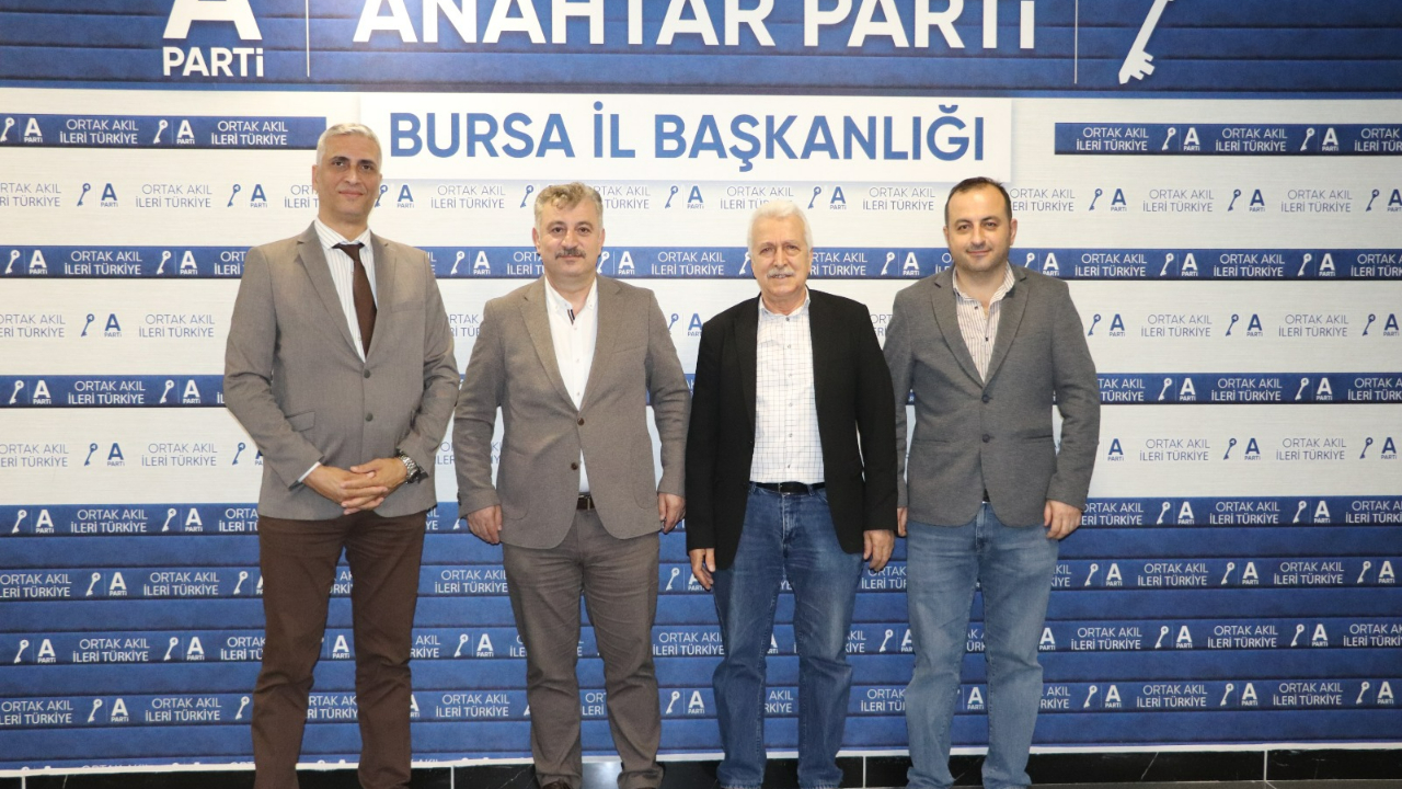 'Emekli ve Emekçiler Dernekleri Federasyonu'ndan Anahtar Partiye Ziyaret