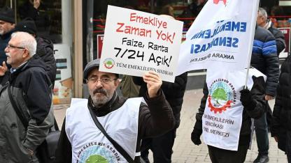 Tüm Emeklilerin Sendikası 46 noktada eylem hazırlığında: "İnsanca yaşamak istiyoruz"