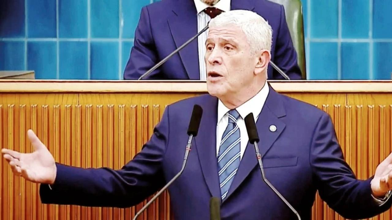 Müsavat Dervişoğlu Meclisi titretti! ”Bu millet ihanete izin vermeyecek!"